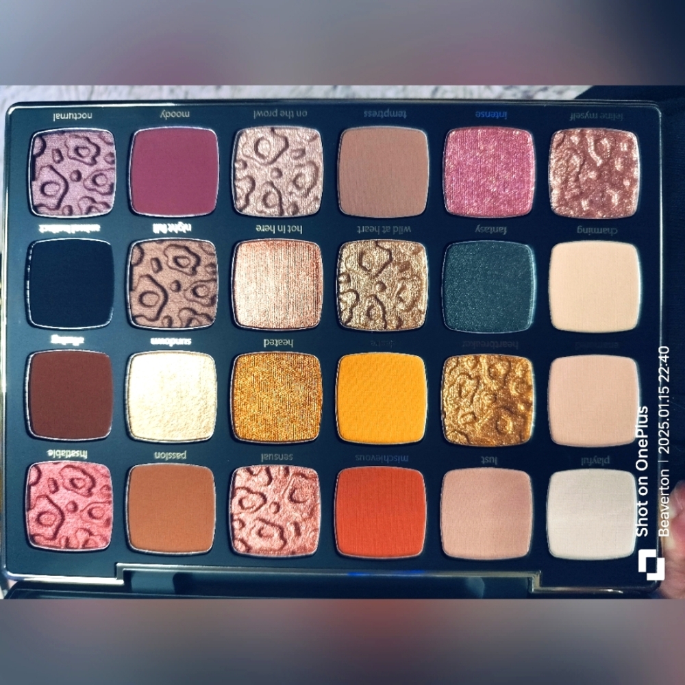 Tarte Maneater